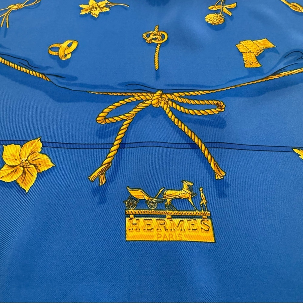 Authantic Hermes Blue and Gold  Silk Scarf Carre 90cmx 90 cm